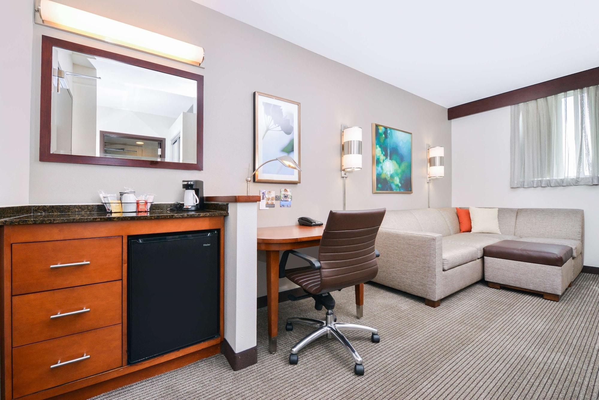 Hyatt Place Chesapeake Bagian luar foto